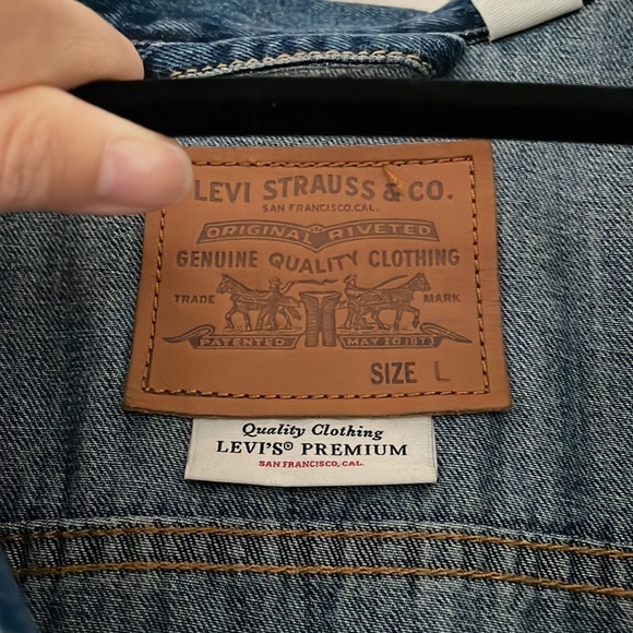 Levi Mens Denim Jacket - Picture 5 of 9